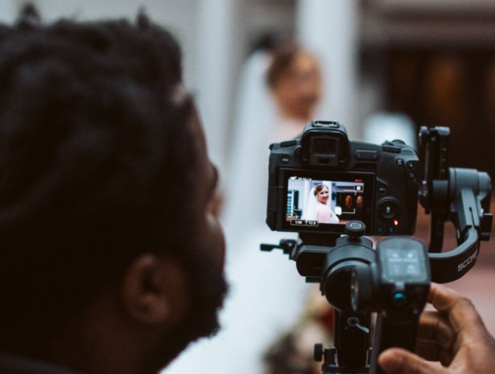 Modern wedding videographer